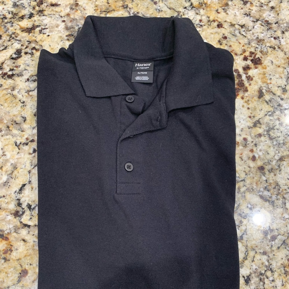 New Hanes XL mens black short sleeved collared shirt